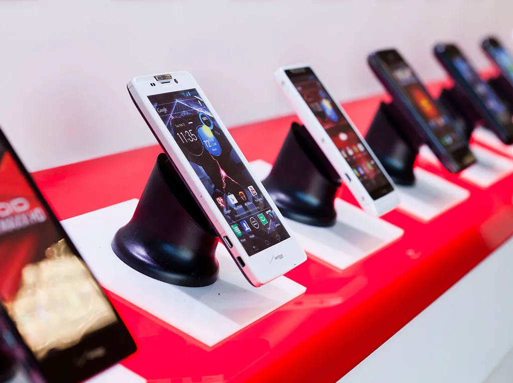 Makedonya'da Telefon Almak Mantıklı mı?